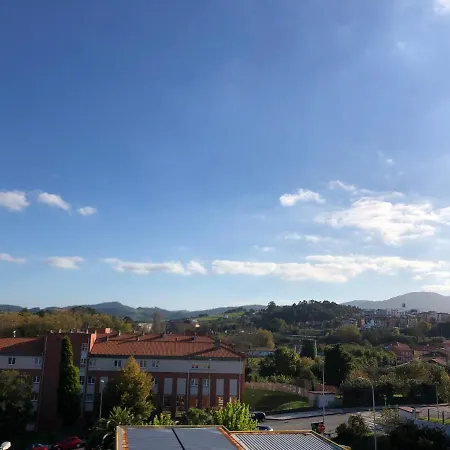 Piso Con Garaje En *