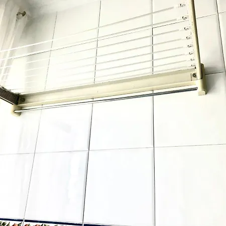 Piso Con Garaje En アビレス