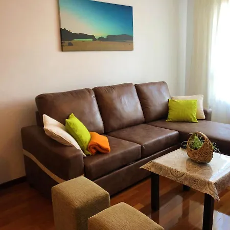 Piso Con Garaje En *